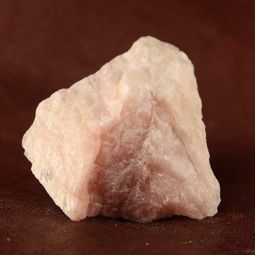High quality petalite lithium mineral for industrial applications